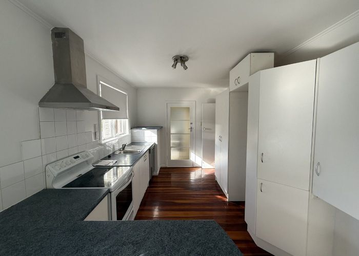  at 5 Trelawn Place, Howick, Manukau City, Auckland