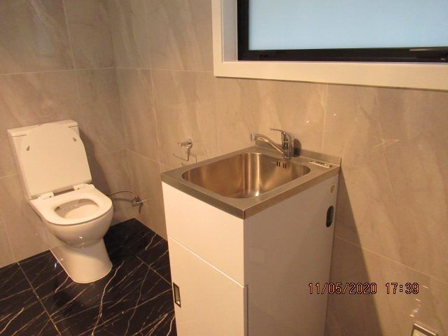  at 1/5 Fernhaven Place , Massey, Waitakere City, Auckland