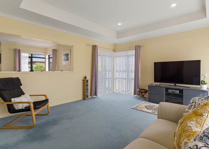  at 31 Newbliss Crescent, East Tamaki Heights, Auckland