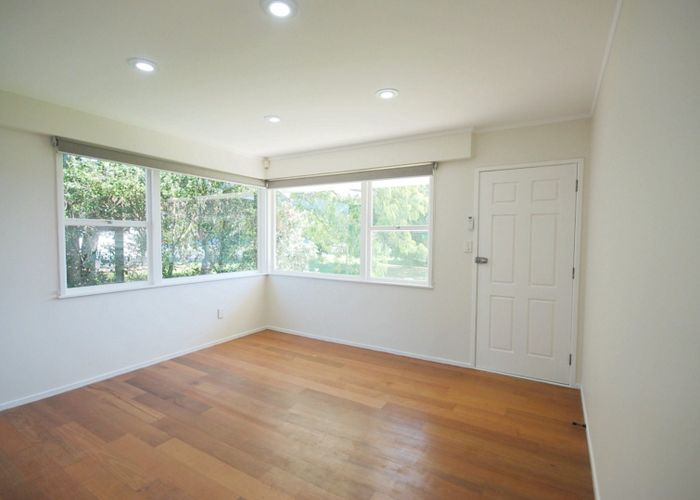  at 8/644 Pakuranga Road, Highland Park, Auckland