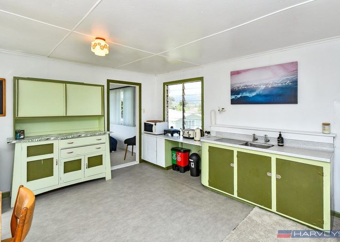  at 72 Howard Road, Ōrere Point