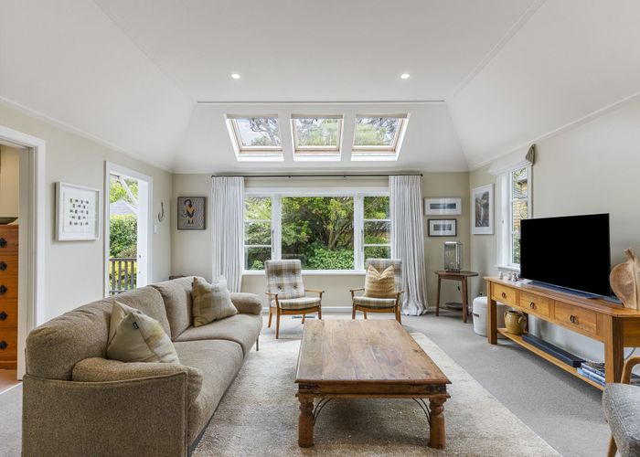  at 68 Friend Street, Karori, Wellington, Wellington