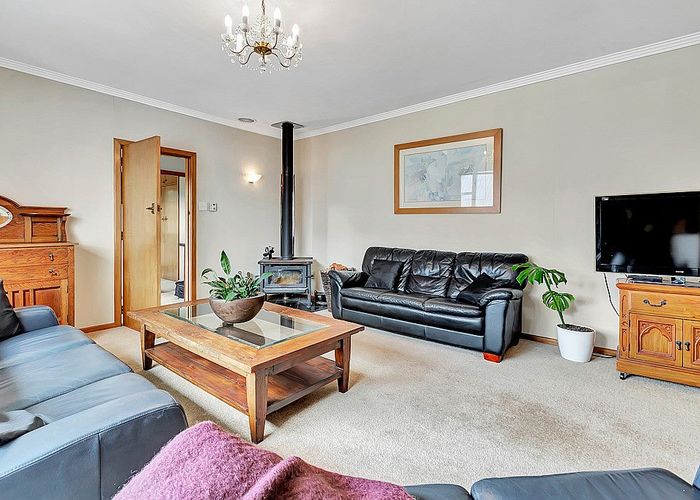  at 28 Perth Street, Ngaio, Wellington