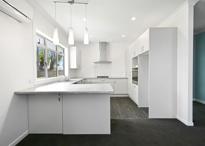  at 111 Galloway Street, Hamilton East, Hamilton