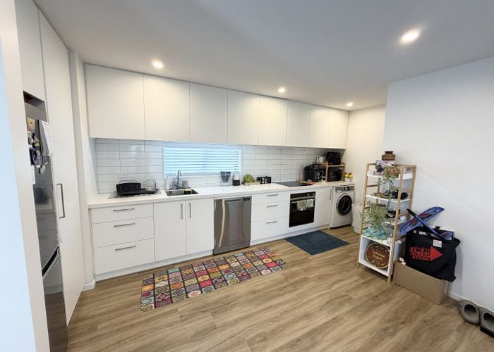  at 1/80 Harman Street, Addington, Christchurch City, Canterbury