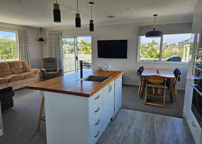  at 65 Juniper Road, Sunnynook, Auckland