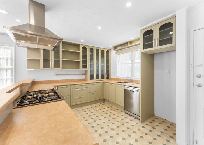  at 2 Akron Grove, Totara Park, Upper Hutt