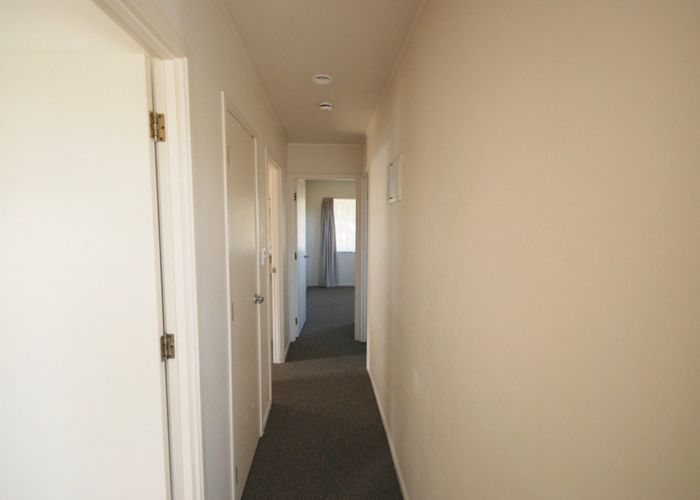  at 11a Helleur Rd, Massey, Waitakere City, Auckland