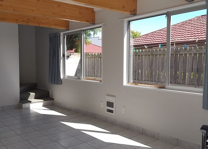  at 1/75 Mandeville Street, Riccarton, Christchurch City, Canterbury