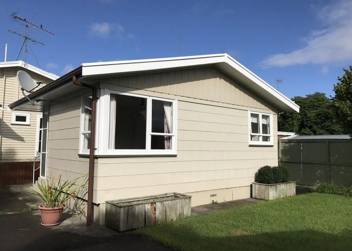  at 19 Fergusson Avenue, Sandringham, Auckland