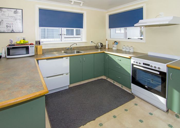  at 76 Raglan Street, Lansdowne, Masterton