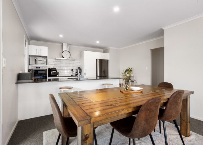  at 4 Mural Drive, Katikati, Katikati