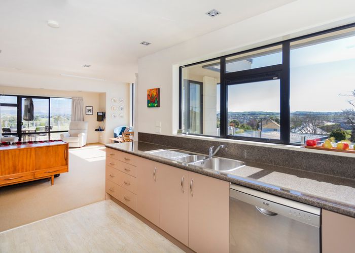  at 14 Selwyn Street, South Hill, Oamaru