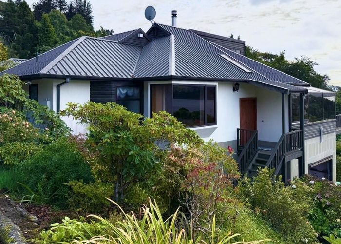  at 8 Ruru Avenue, Saint Leonards, Dunedin