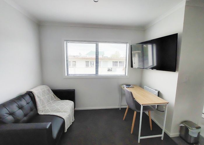  at 2C/11 Edgecumbe Street, Whitiora, Hamilton, Waikato