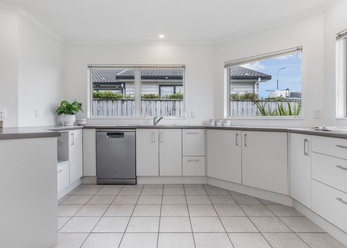  at 36 Kahurangi Heights, Aotea, Porirua, Wellington