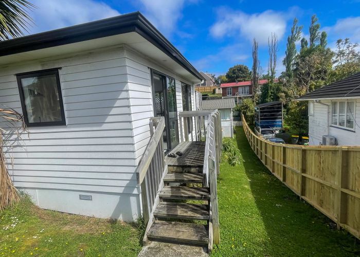  at 23 Tomo Street, New Lynn, Waitakere City, Auckland