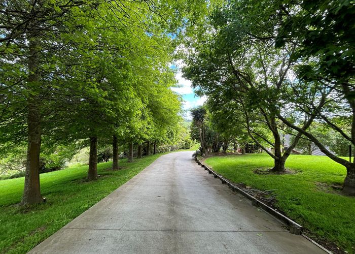  at 124 Trig Road, Howick