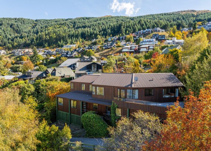 at 16 Panners Way, Queenstown, Queenstown