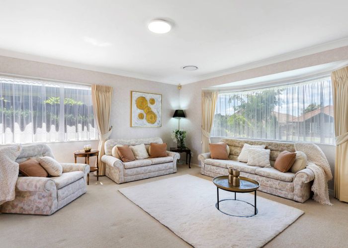  at 10 Yarlside Place, Northpark, Manukau City, Auckland