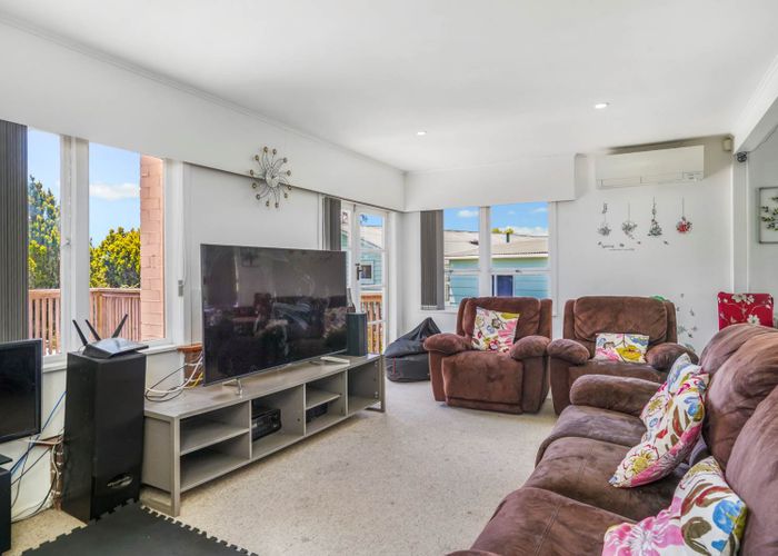  at 22 Mcclintock Road, Massey, Auckland