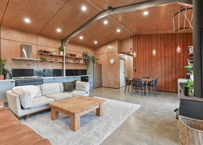  at 1019 Dartmoor Road, Dartmoor, Napier