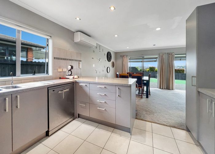  at 36 Anchorite Way, Red Beach, Red Beach