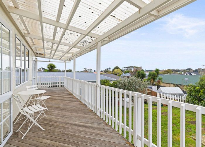  at 6 Arundel Place, Springvale, Whanganui, Manawatu / Whanganui