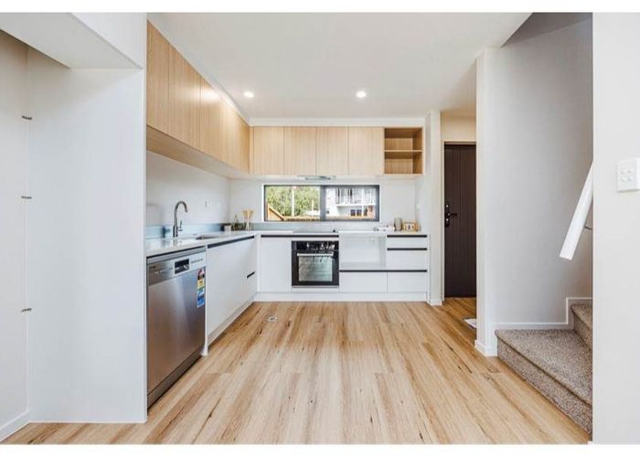 at Lot 5, 85 Jaemont Avenue, Te Atatu South, Waitakere City, Auckland