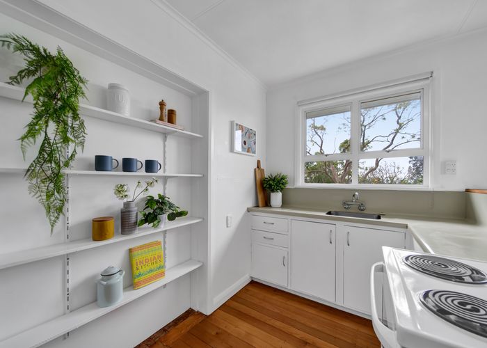  at 184 Seaview Road, Westown, New Plymouth