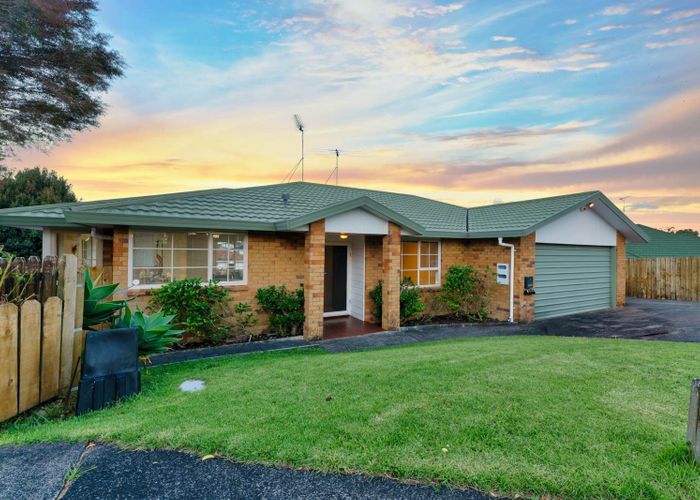  at 20 Heversham Place, Glendene, Waitakere City, Auckland