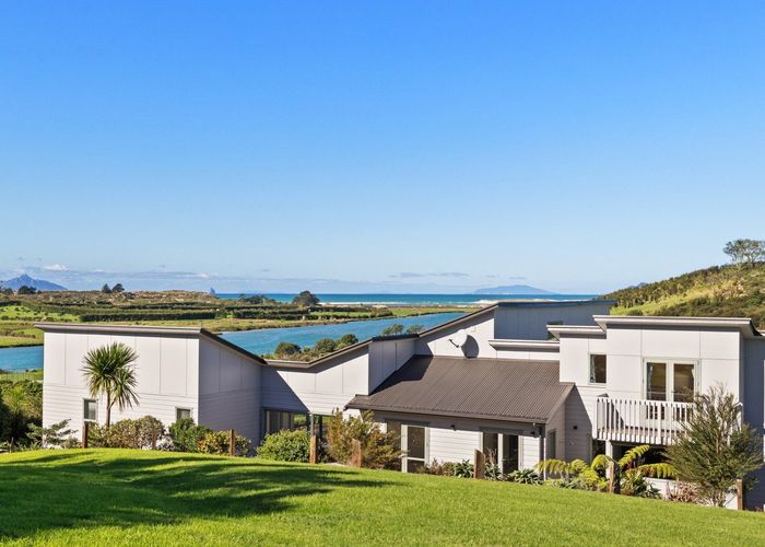  at 42 Flagstaff Terrace, Waipu, Whangarei, Northland