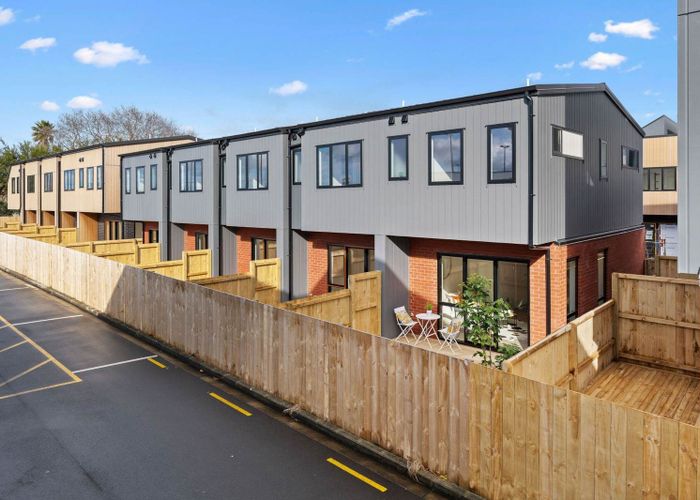  at 3/1E Rosyth Avenue, Bayswater, North Shore City, Auckland