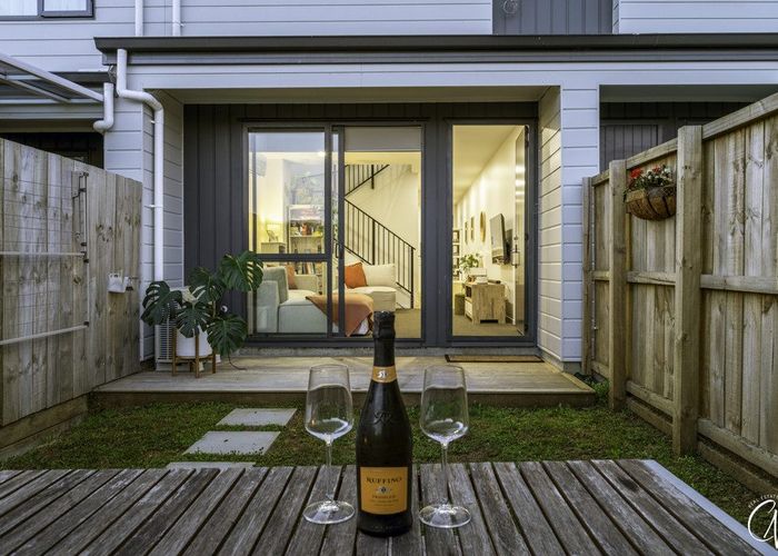  at 14 Serpent Road, Flat Bush, Auckland