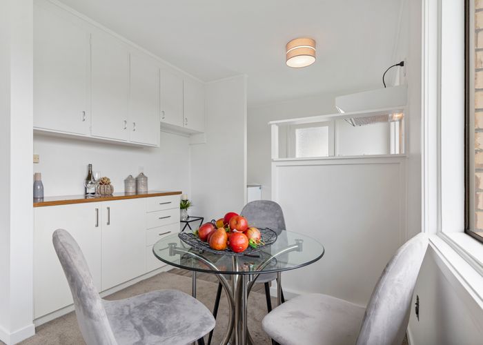  at 1/0 Dexter Avenue, Balmoral, Auckland