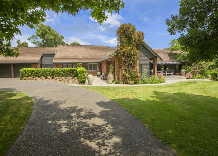  at 296 Jesmond Road, Drury