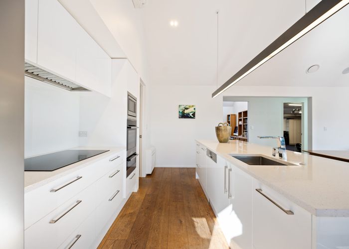  at 18 Alpha Avenue, Strowan, Christchurch City, Canterbury