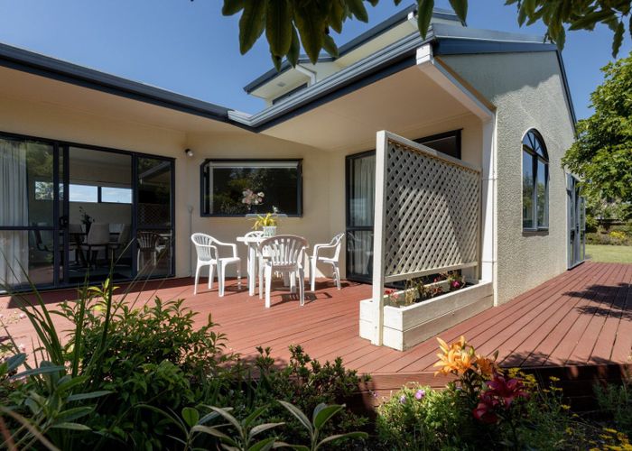  at 72 Dalton Drive, Papamoa Beach, Papamoa