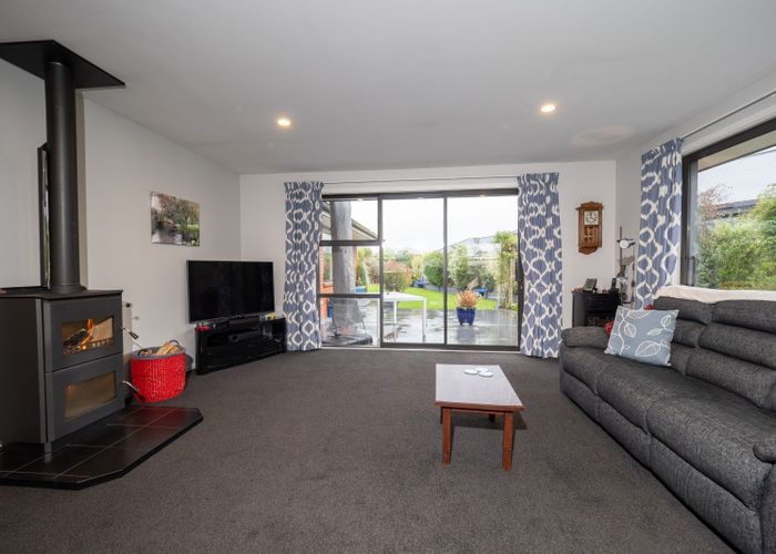  at 30 Charlesworth Drive, Allenton, Ashburton