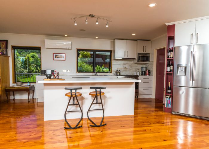  at 5 Paradise Way, Pohara