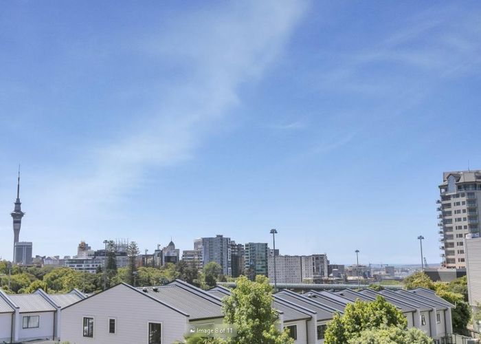  at 2X/16 Burton Street, Grafton, Auckland City, Auckland