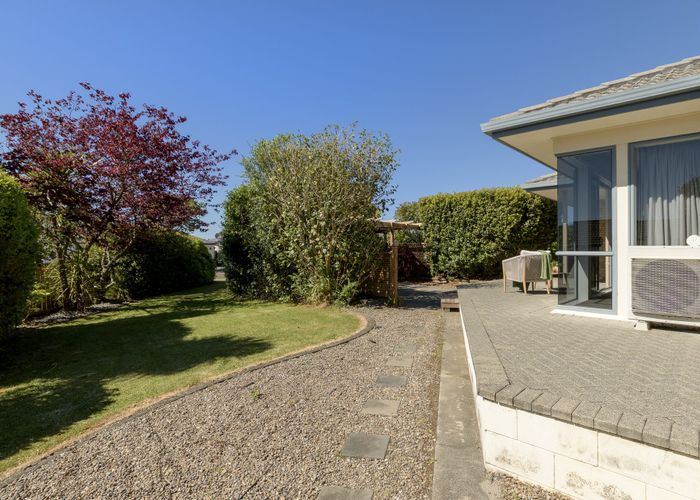  at 6 Donnington Place, Bethlehem, Tauranga, Bay Of Plenty