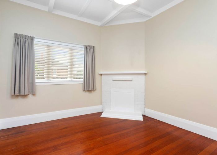  at 106 Astley Avenue, New Lynn, Waitakere City, Auckland