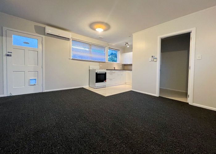  at 2/182 Penrose Road (Front Unit), Mount Wellington, Auckland City, Auckland