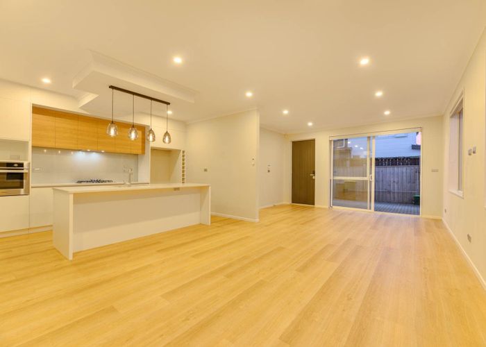  at 32C Ennismore Road, Mount Albert, Auckland City, Auckland