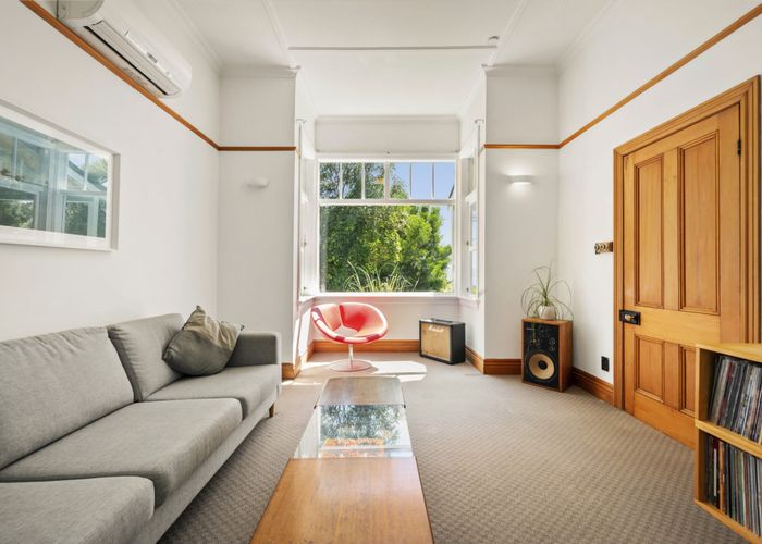  at 9 Laura Avenue, Brooklyn, Wellington, Wellington