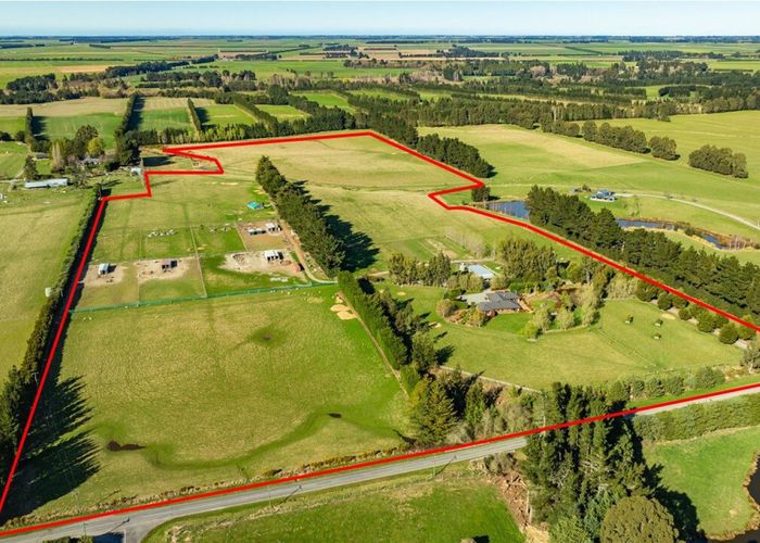  at 269 Downs Road, Darfield