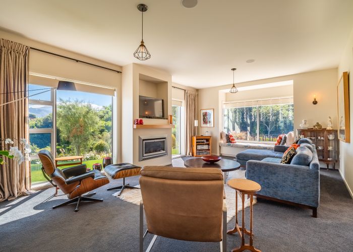  at 10 Glenfinlass Street, Company Bay, Dunedin
