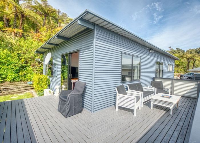  at 7E Fernhill Place, Karoro, Greymouth