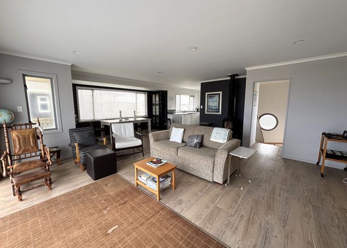  at 22a Marine Parade, Foxton Beach, Horowhenua, Manawatu / Whanganui